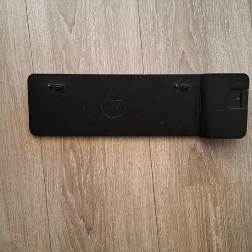 HP 2013 Ultraslim Docking Station like new