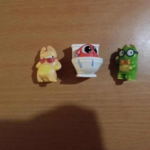 Lost Kitties collectible figures set