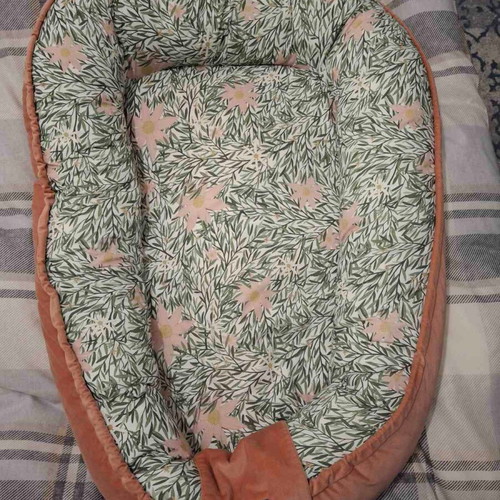 La Millou baby nest like new