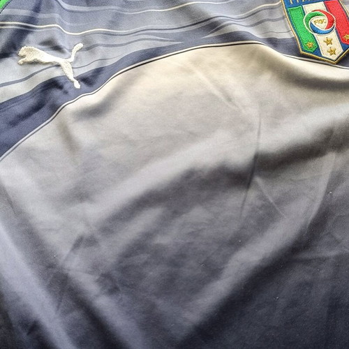 Italy national team Puma training jersey 2010 used, size M