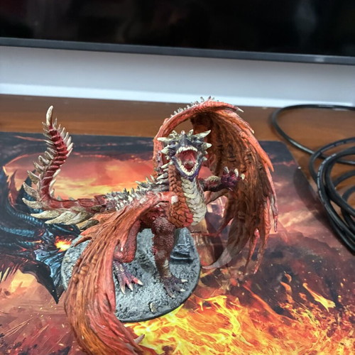 Gargantuan Red Dragon Pathfinder Battles handpainted used