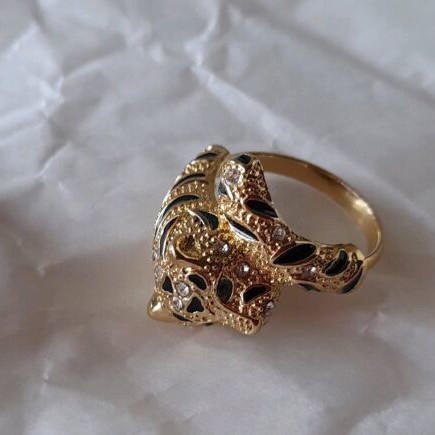 faux rings