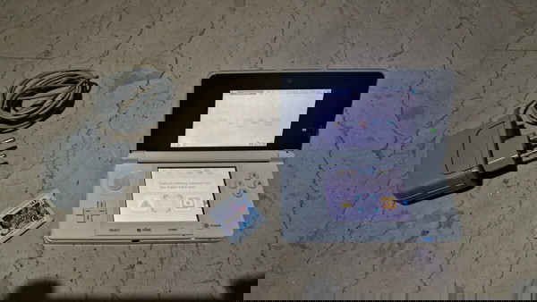 Nintendo 3DS Λευκό Άριστο με 1 παιχνίδι
