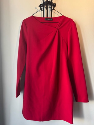 Mango dress red like new, size M