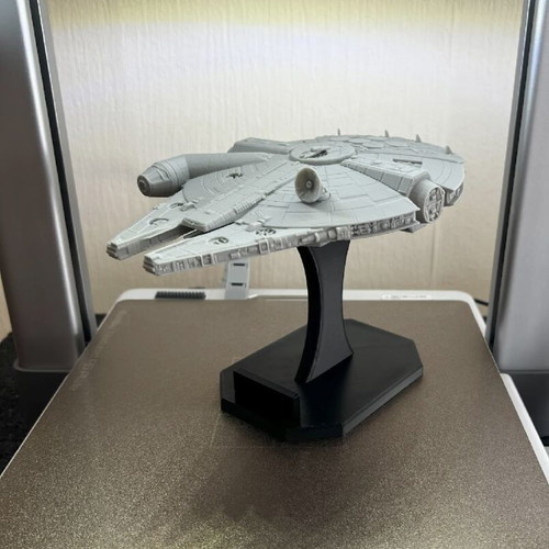 Star Wars Millennium Falcon with stand new