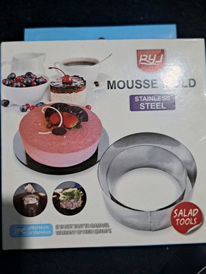 Mousse molds for cakes and more set of 2 pieces new