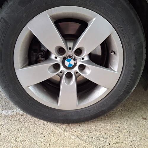 Michelin Primacy HP tires used, 3x 225/55 R16 95W and 1 Walin