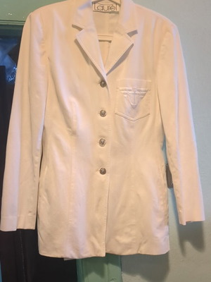 Laurel white long jacket like new with 4 buttons and embroidered pocket