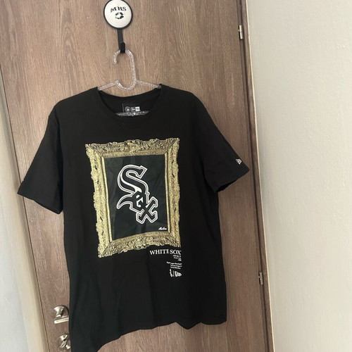 New Era White Sox T-shirt like new, authentic