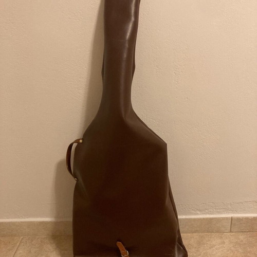 Suzuki SNG-200 classical guitar 3/4 used with case