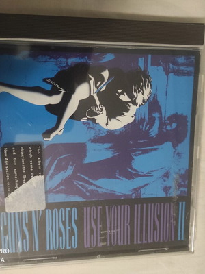 Use Your Illusion II CD by Guns n' Roses like new, rock