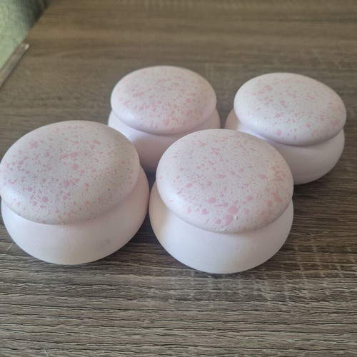 Ceramic macaron jewelry boxes with pink splashes, set of 4, like new