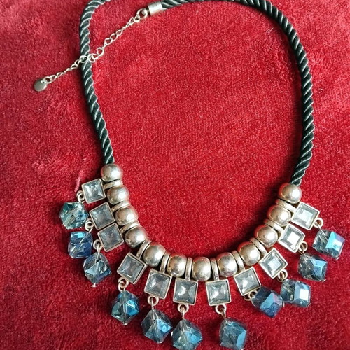 Zara necklace like new with turquoise and silver stones
