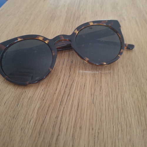 Kimono sunglasses used, brown