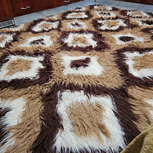 Handmade traditional veletza rug 2.40×1.90 m new, wool