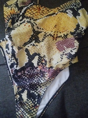 Ολόσωμο μαγιό γυναικείο snake print λίκρα σαν καινούργιο