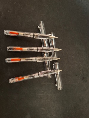 Lamy Safari clear fountain pens, broad nibs, set of 4