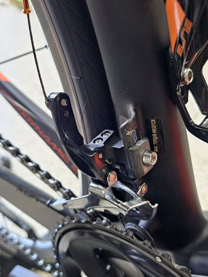 Σειρά Shimano 105 5800 και φρένα Ultrega σαν καινούργια σετ