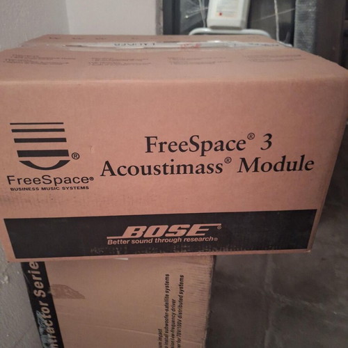 Bose FreeSpace 3 Acoustimass Module new subwoofer