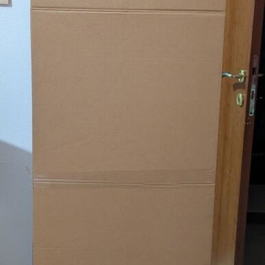 Clothing closet single-door with lock white new