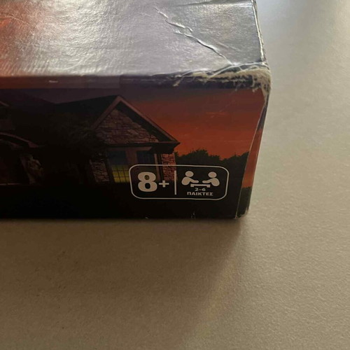 Cluedo board game 2010 like new