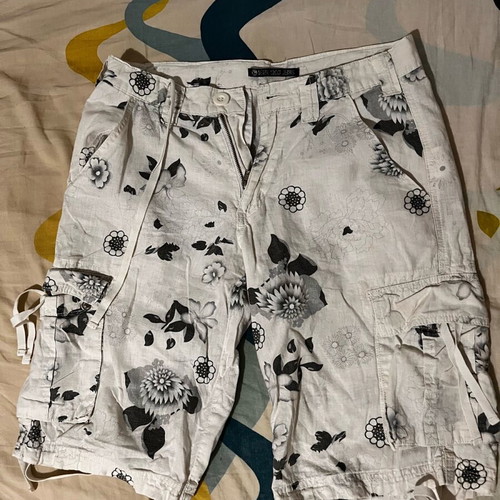 Berto Lucci Bermuda shorts like new, size S, white multicolor