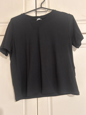 T-shirt Diesel black, like new, size S
