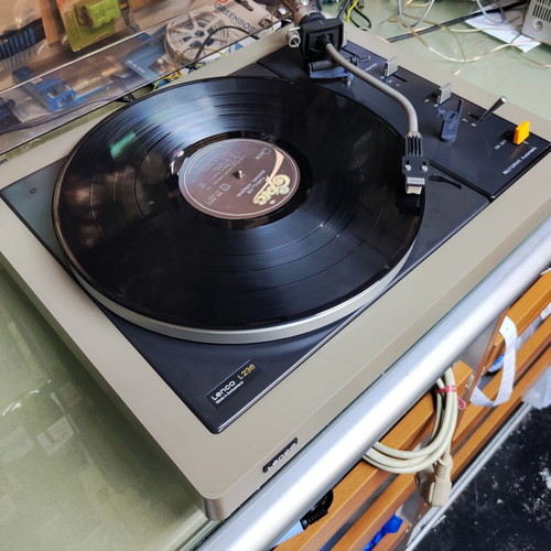 Lenco L-236 turntable used, fully functional, full automatic