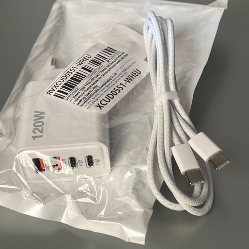 120W GaN Fast Charging Charger Set with 2x USB-C, 2x USB-A and MU2G3ZM/A Apple Cable new