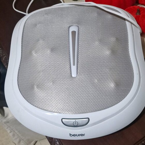 Beurer FM 60 Shiatsu Foot Massager with Heat like new