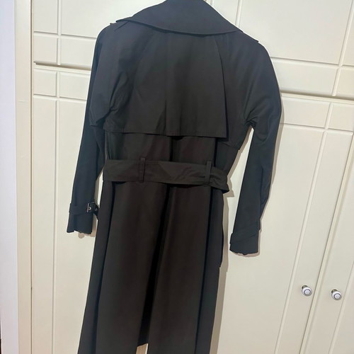 Women's brown trench coat small in excellent condition