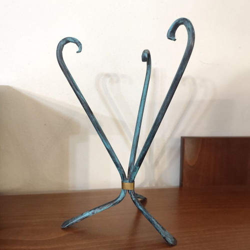 Metal plant pot stand like new with gold detail