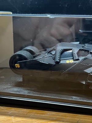 Batmobile Tumbler 1:32 scale new