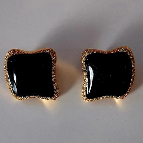 Vintage earrings clip-on from Italy like new, gold and black