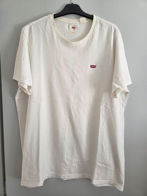 Levi's white standard fit heavy t-shirt XL like new