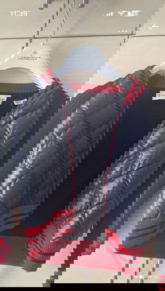 μπουφαν  moncler