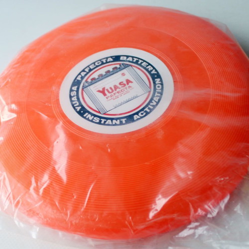 Vintage Yuasa Pafecta Battery Promotional Frisbee new, made in Japan