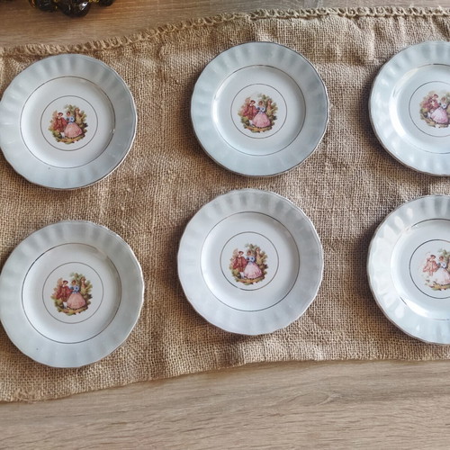 Keramikos vintage plates set of six with romantic design like new