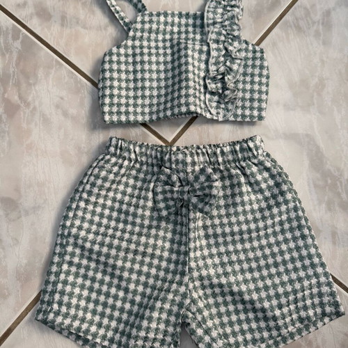 Girls' set for 3-year-old like new, white and green