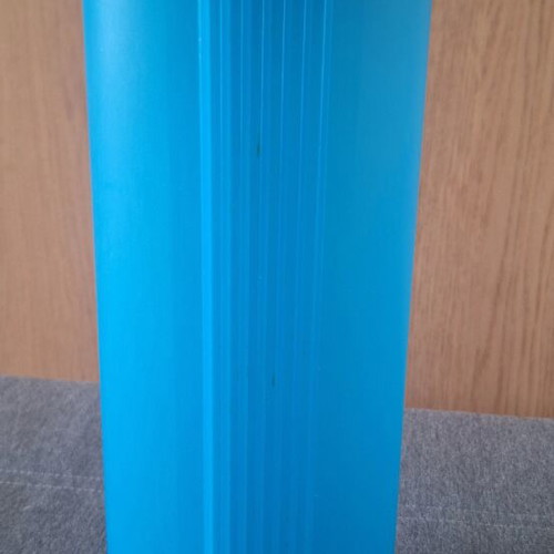 Tupperware pasta container used