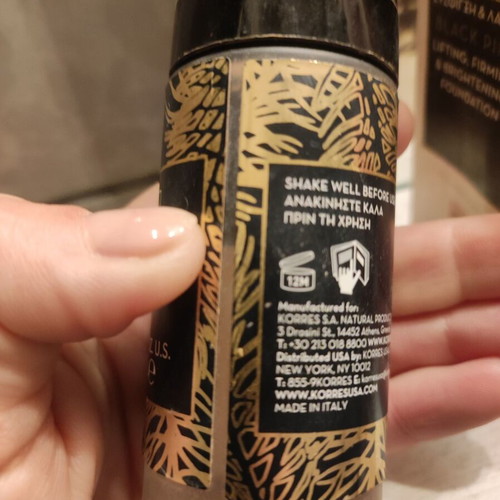 Korres liquid make-up used with firming and brightening effect