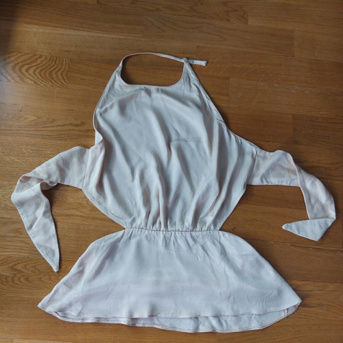 Zara backless top size XS like new, beige