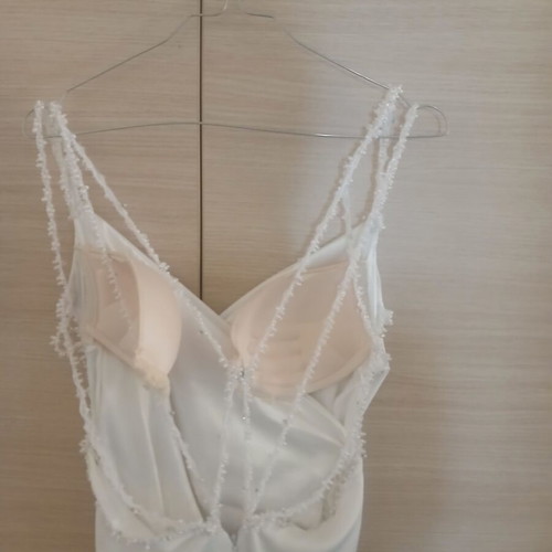 Wedding dress like new, crisscross neckline, thick satin, waist 36cm