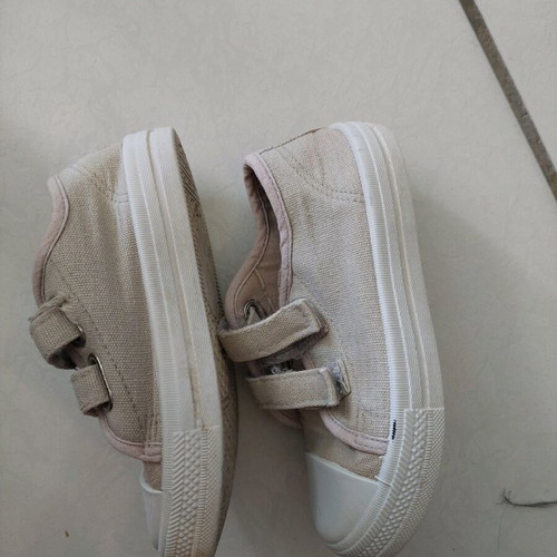 Beige canvas shoes No27 used for boy and/or girl