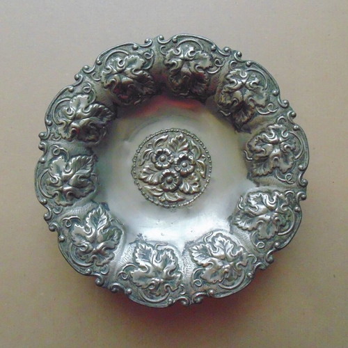 Vintage silver-plated Clarté centerpiece used with embossed decoration
