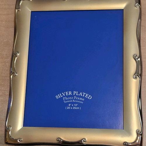 Silver plated photo frame used 20 x 25 cm