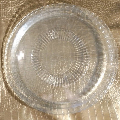 Serving platters used, 2 pieces, 32 centimeters