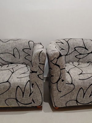 Armchairs used, set of 2, 0.77 x 0.67 meters with covers