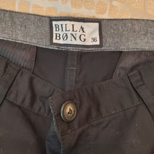 Billabong men's black bermuda shorts XL like new