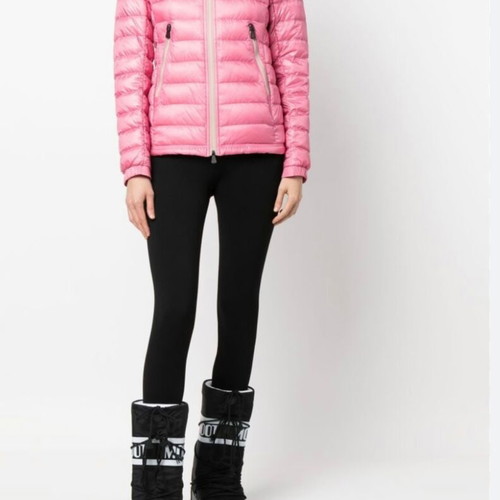 Moncler puffer pink size 1 like new